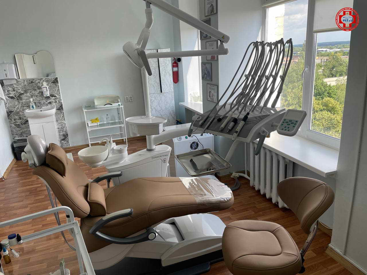 Ефективність і комфорт для отримання спектру стоматологічних послуг 